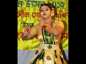 Krishnakshi performing in Doul Utsav - 2012 at Sri Sri Doul Gobinda Temple.